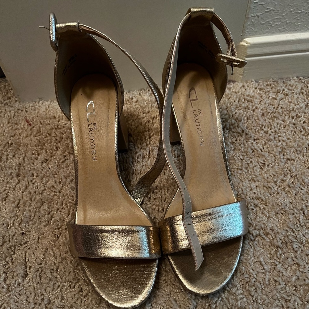 Gold Chinese Laundry block heels